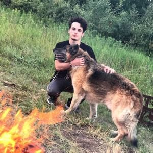 Meet your Posher, Joel